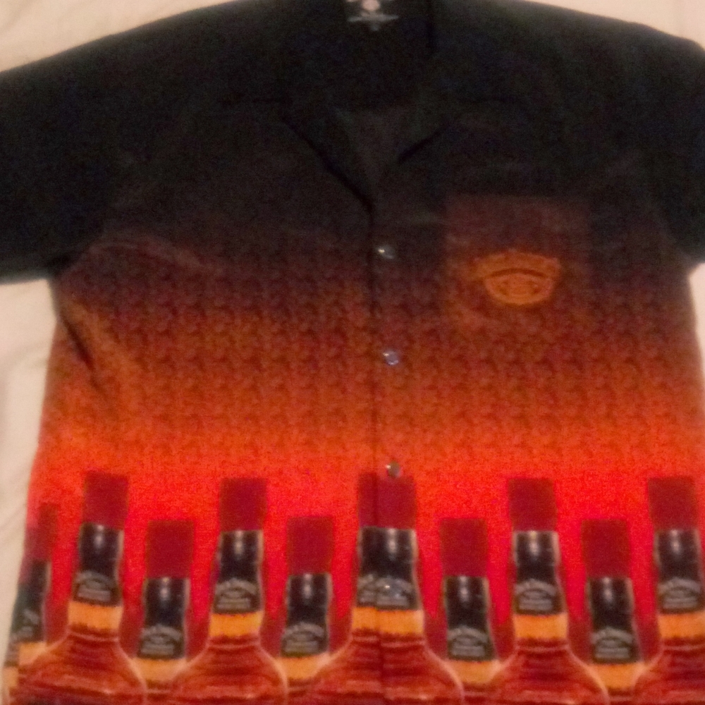 JACK DANIELS All Over Print L Button Front Shirt